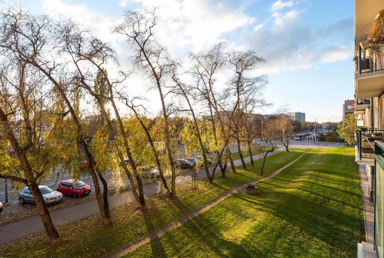 Ochota Sunny Apartment Varsó Kültér fotó