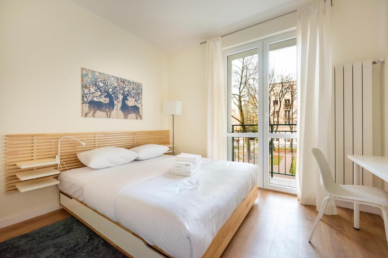 Ochota Sunny Apartment Varsó Kültér fotó